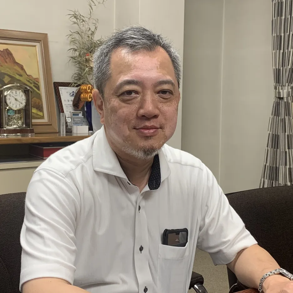 実際に製品化された商品を街中で見かけると、仕事の「やりがい」を感じます。